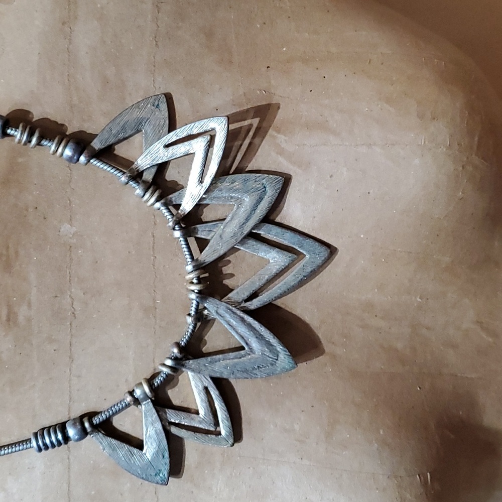 Bib statement necklace - Picture 3 of 4